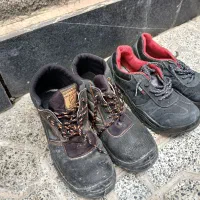 فروش 2جفت کفش ایمنی سایز ۴۳و۴۲