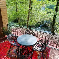 ویلا لب روخانه تراس دار جنگلی