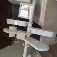 آویز داخل حمام