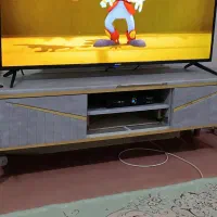 مبل و میز تلویزیون اینه کنسول