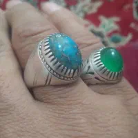 دوعددانگشتریکی فیروزه اصل وعقیق سبزخوش رنگ|جواهرات|گزیک, |دیوار