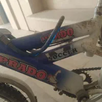 دو تا دوچرخه قدیمی