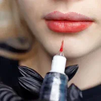 مدل رژلب دائم نیاز دارم