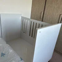 تخت نوزاد