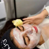 خدمات زیبایی پوست و مو|خدمات آرایشگری و زیبایی|اصفهان, برازنده|دیوار