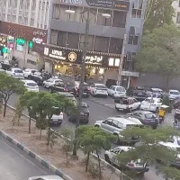 مغازه تجاری  بر اندرزگو