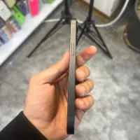 ایفون ۱۳ نرمال|موبایل|شیراز, ریشمک|دیوار