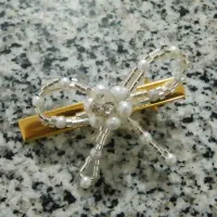 گیره مو مرواریدی