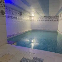 ویلادربست/استخرآبگرم/فوتبالدستی