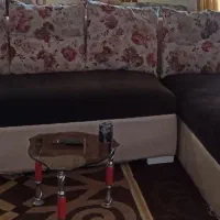 ۲ دست مبل ۸نفره سلطنتی و راحتی و تخت دونفره