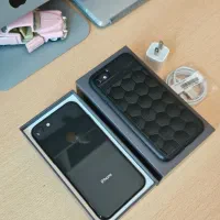 آیفون iphone 8 ، فوق العاده سالم لوازم تکمیل|موبایل|تهران, پاسداران|دیوار