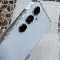 گوشی سامسونگ بی نظیر معاوضه دارم