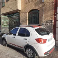 کوییک RS 1402 قرمز سفید