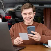 به یک نفر آقا و یک نفر خانم جهت ادمینی نیازمندیم