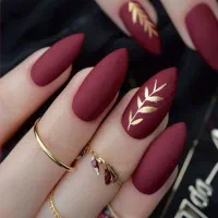 دستیار ناخن