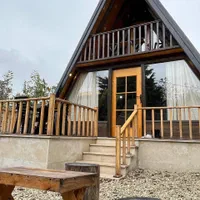 کلبه سوئیسی تک خواب/کد 595|اجارهٔ کوتاه‌مدت ویلا و باغ|کلاردشت, |دیوار