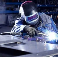 استخدام جوشکاروکمک جوشکارساختمان