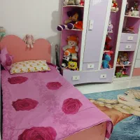 تخت دخترانه