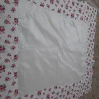سه عدد تشک تک نفره و ۲عدد لحاف از جنس پشم