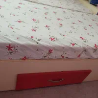 تخت یه نفره|تخت و سرویس خواب|مبارکه, |دیوار