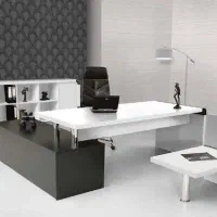 واحد اداری۱۱۷ متر/لوکیشن بی‌نظیر/نورگیری بسیار خوب