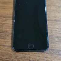 گوشی آیفون ۸ ، ۶۴ گیگ ، با سلامت باتری ۶۲ درصد