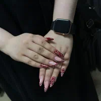 انواع خدمات کاشت ناخن