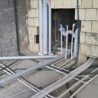 لوله کشی اب و فاضلاب و تعمییر پمپ اب در منزل