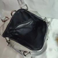 کیف دوشی و دستی زنانه|کیف، کفش، کمربند|تهران, امام زاده عبدالله|دیوار