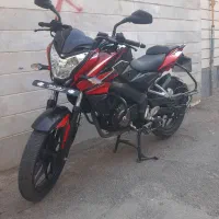 باجاج ان اس ۱۵۰