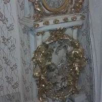 ساعت ایستاده آبنمادار