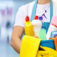 نظافتچی خانم