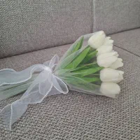 دسته گل عروس 20 شاخه لاله خارجی