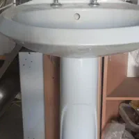 روشویی بزرگ باشیر و دیگر متعلقات