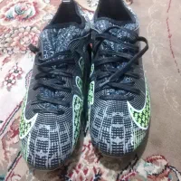 کفش ورزشی میخی