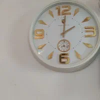 ساعت دیواری