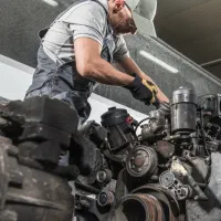 استخدام سرویس کار دیزل ژنراتور