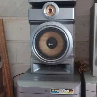 رادیو پخش سی دی کاست وفلاشخور