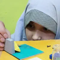استخدام مربی هنری کودک