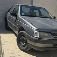 پژو 405