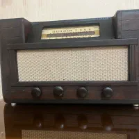 رادیو لامپی آمریکایی قدیمی