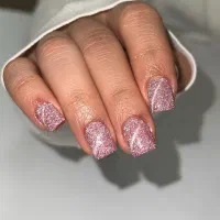 ناخنکار|خدمات آرایشگری و زیبایی|قم, شاه ابراهیم|دیوار