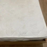 تشک تخت