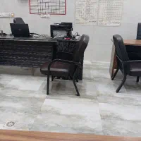 نیروی-خانم-یا-آقا-با-فن-بیان-خوب-در-املاک
