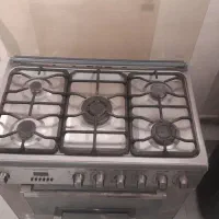 اجاق گاز فر دار