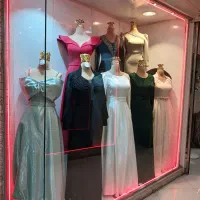 به فروشنده خانم نیازمندیم