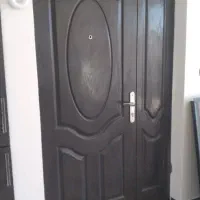 درب ورودی اپارتمان