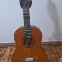 گیتار یاماها c40