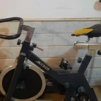 وسایل ورزشی فروش ب دلیل مهاجرت