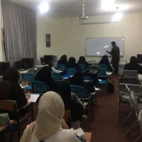 منشی شیفت  بعدارظهر  ۴تا۹